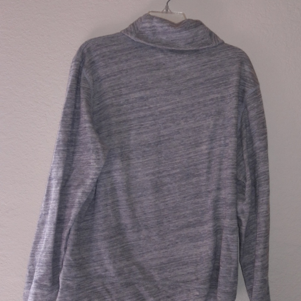 Calvin Klein pullover - Picture 2 of 3